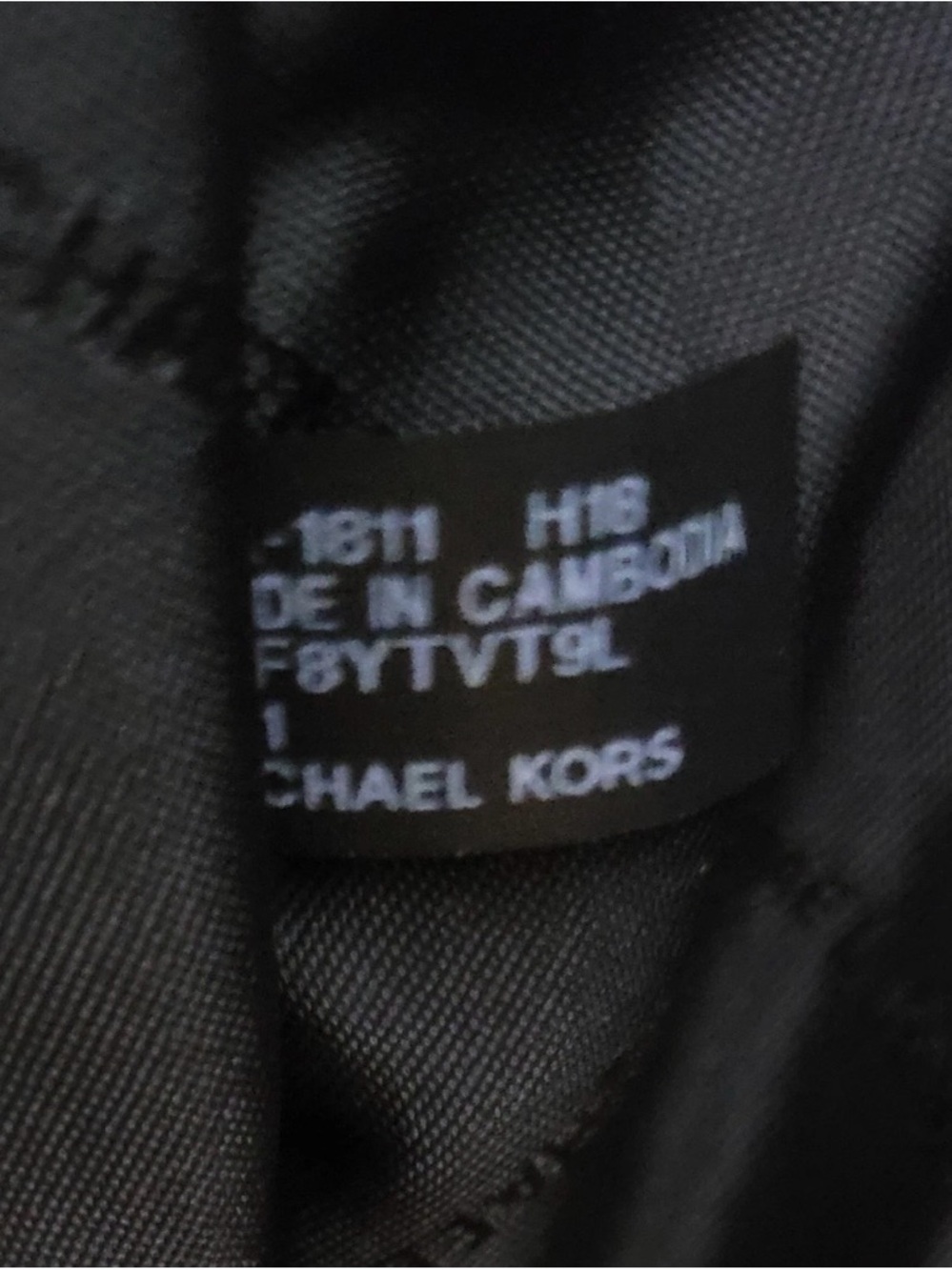 Michael Kors Jet Set Travel Black Saffiano Leather Tote with Gold Accent - Picture 14 of 16